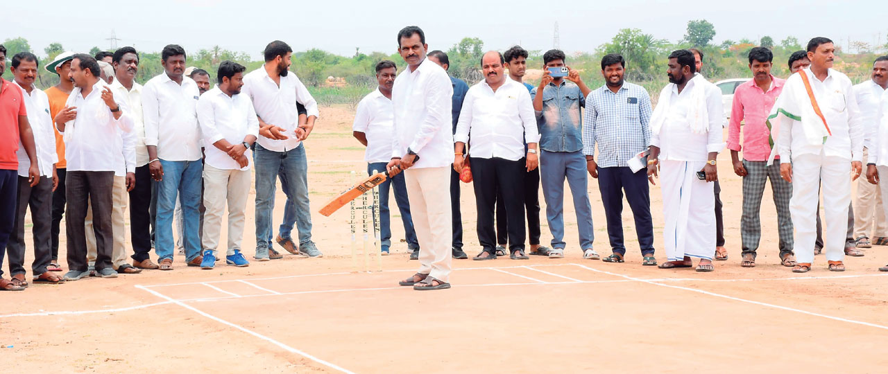 చారిత్రాత్మక కట్టడానికి పూర్వ వైభవం తీసుకొస్తాం