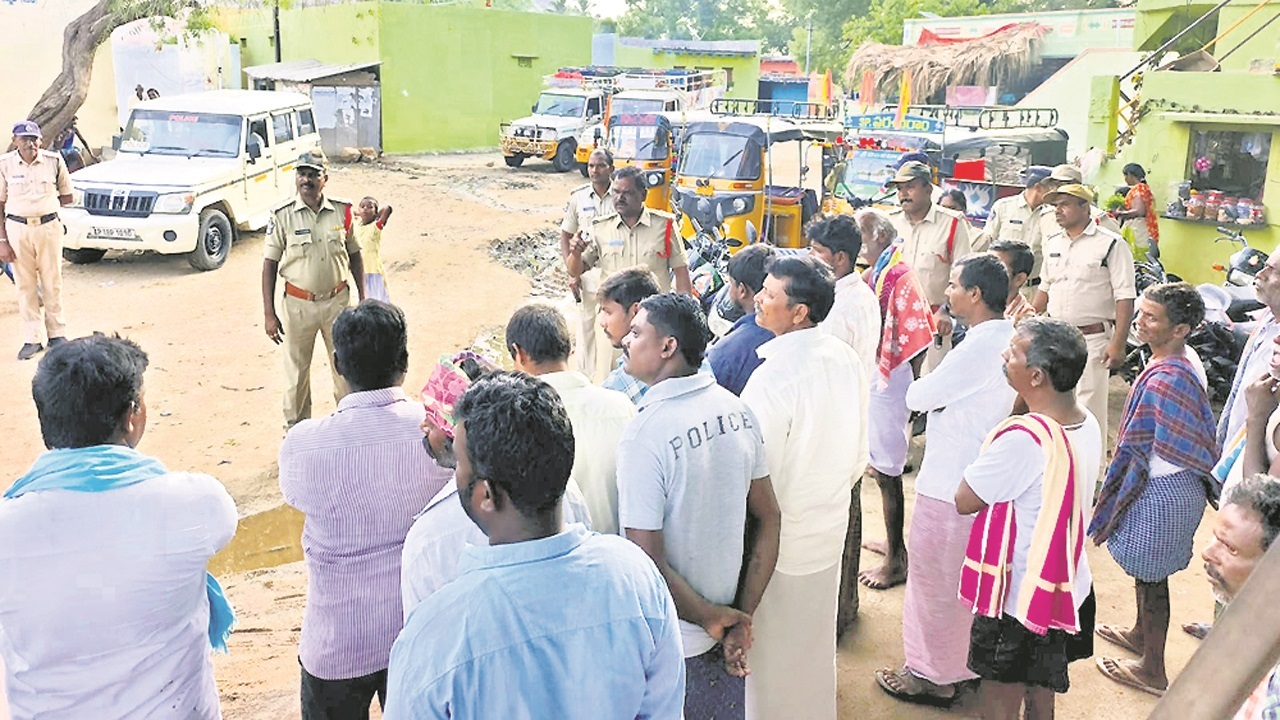 ఎన్నికల నియమావళిని అతిక్రమిస్తే చర్యలు: సీఐ