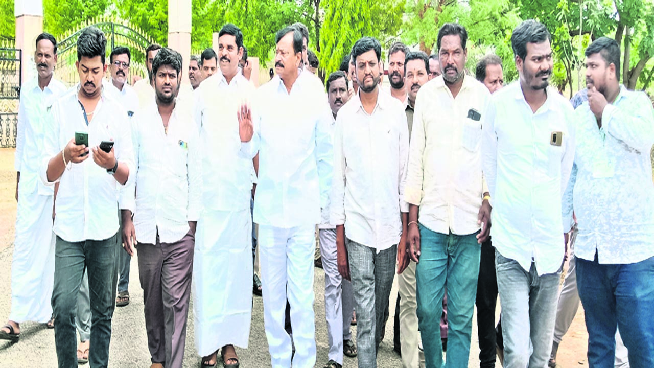 BK : వచ్చేది కూటమి ప్రభుత్వమే.. 