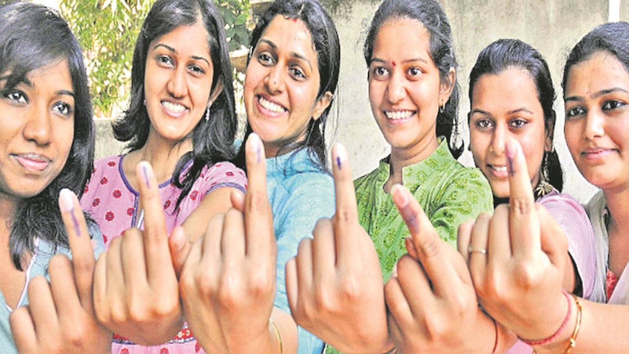 VOTERS: భవితను తేల్చేది యువతేనా..?