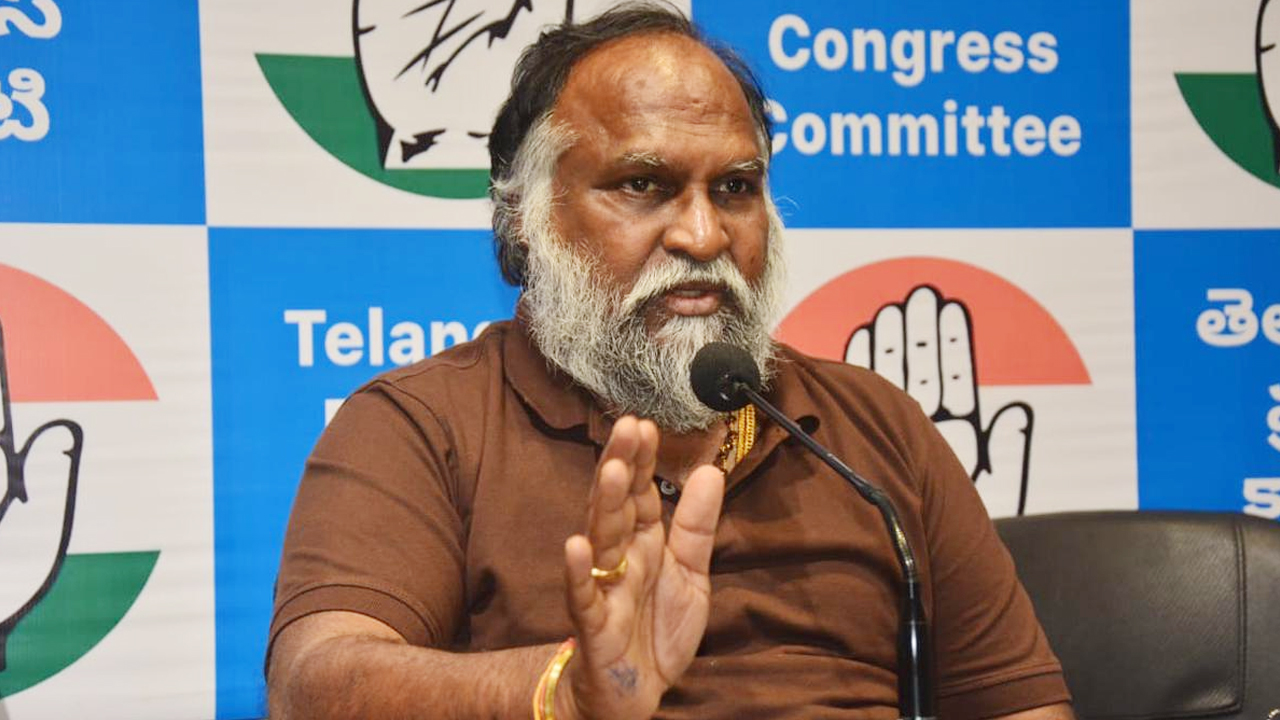 Telangana: నెహ్రూ కట్టడాలు చేపడితే.. మోదీ అమ్మకాలు చేపడుతున్నారు: జగ్గారెడ్డి