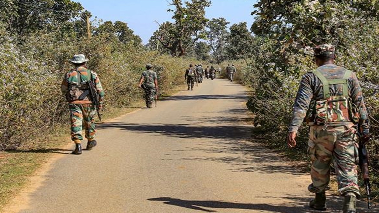 Chhattisgarh: భారీ ఎన్‌కౌంటర్ ఏడుగురు మావోలు మృతి..