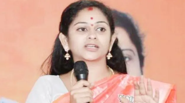Yamini Sharma Fires On Jagan: జగన్ ఐదేళ్లలో వేల కోట్లు దోచుకున్నారు.. యామిని శర్మ ఫైర్