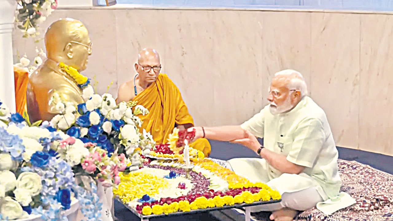  Prime Minister Modi : కాంగ్రెస్‌, ఎస్పీ వస్తే..  రామాలయంపైకి బుల్డోజర్‌!
