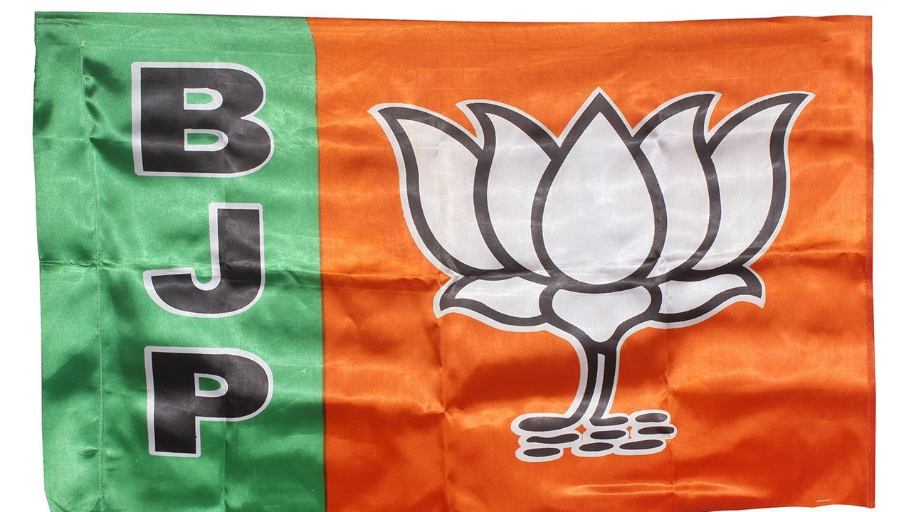 BJP: వరి కొనుగోలులో సర్కార్ తీవ్ర నిర్లక్ష్యం: పాల్వాయ్ హరీష్ బాబు