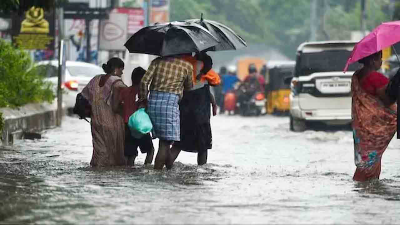 Rain Alert: తమిళనాడులో  ‘రెడ్ అలర్ట్’ జారీ