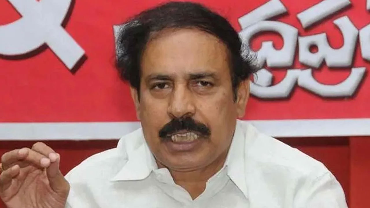 ఏబీవీని వెంటనే విధుల్లోకి తీసుకోవాలి