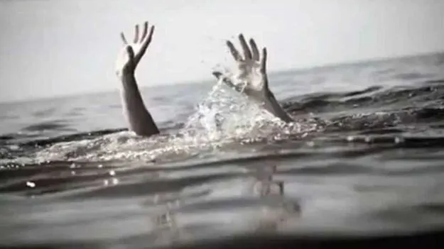 AP News: కోనసీమ జిల్లాలో విషాదం.. స్నానానికి వెళ్లిన ఎనిమిది..