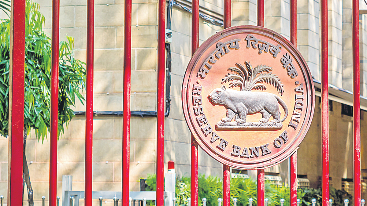 RBI : ఇంగ్లండ్‌ నుంచి లక్ష కిలోల బంగారం!