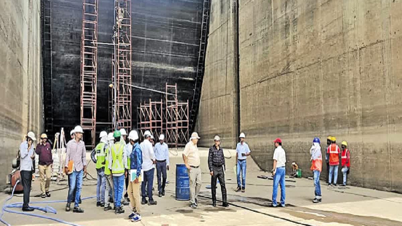 Medigadda Barrage: రేపు మేడిగడ్డకు నిపుణుల కమిటీ...