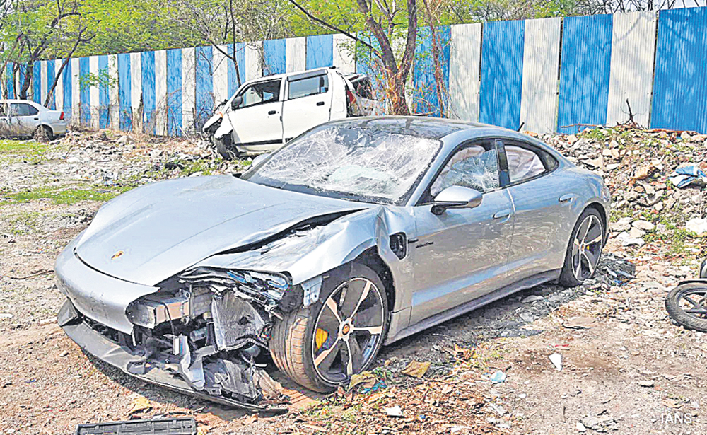 Pune accident case : డబ్బుకు వ్యవస్థ దాసోహం 