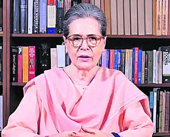 Sonia Gandhi: 2004లోనే తెలంగాణ ఇస్తానని చెప్పా