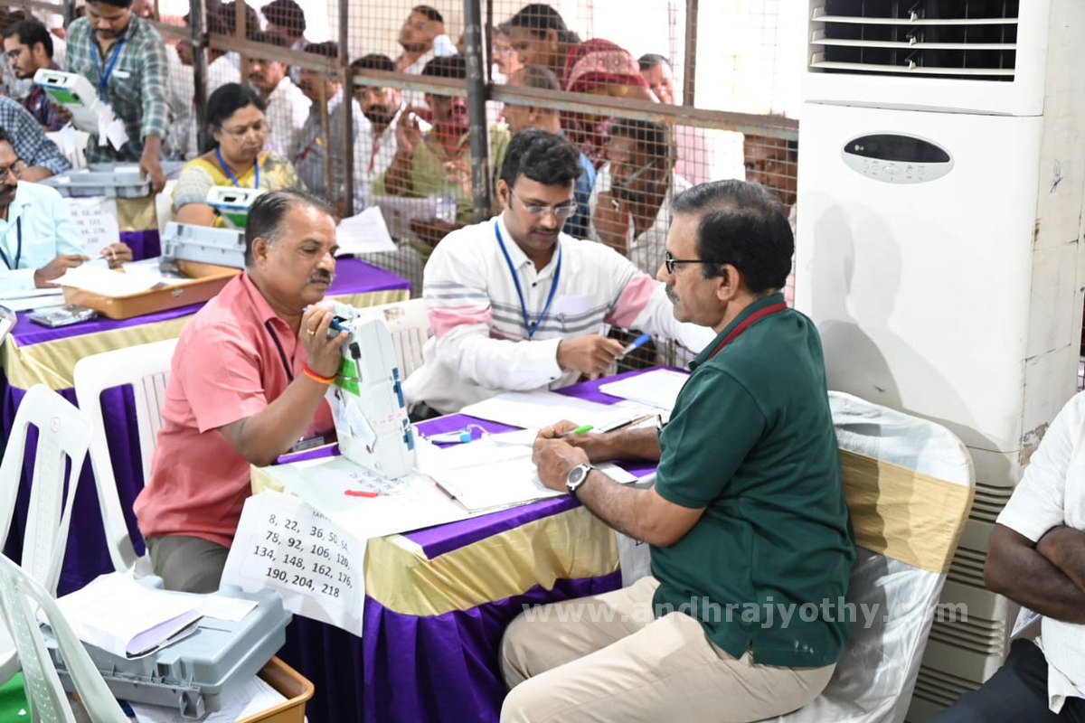 కంటోన్మెంట్‌ కాంగ్రెస్‌దే 