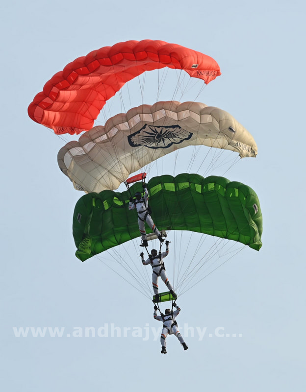 ఇక యుద్ధాలు భౌతిక రూపంలో ఉండవు 