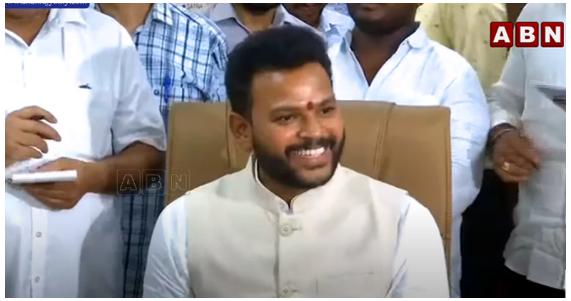 Rammohan Naidu: కేంద్ర మంత్రిగా బాధ్యతలు స్వీకరించిన రామ్మోహన్.. తెలుగు రాష్ట్రాలకు శుభవార్త!