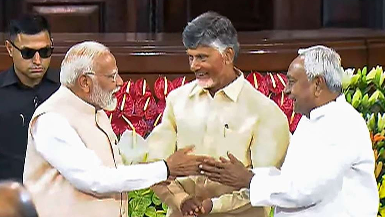 NDA: మోదీ వెంటే కలిసి నడుస్తాం.. ఎన్డీఏ పక్ష సమావేశంలో నితీశ్