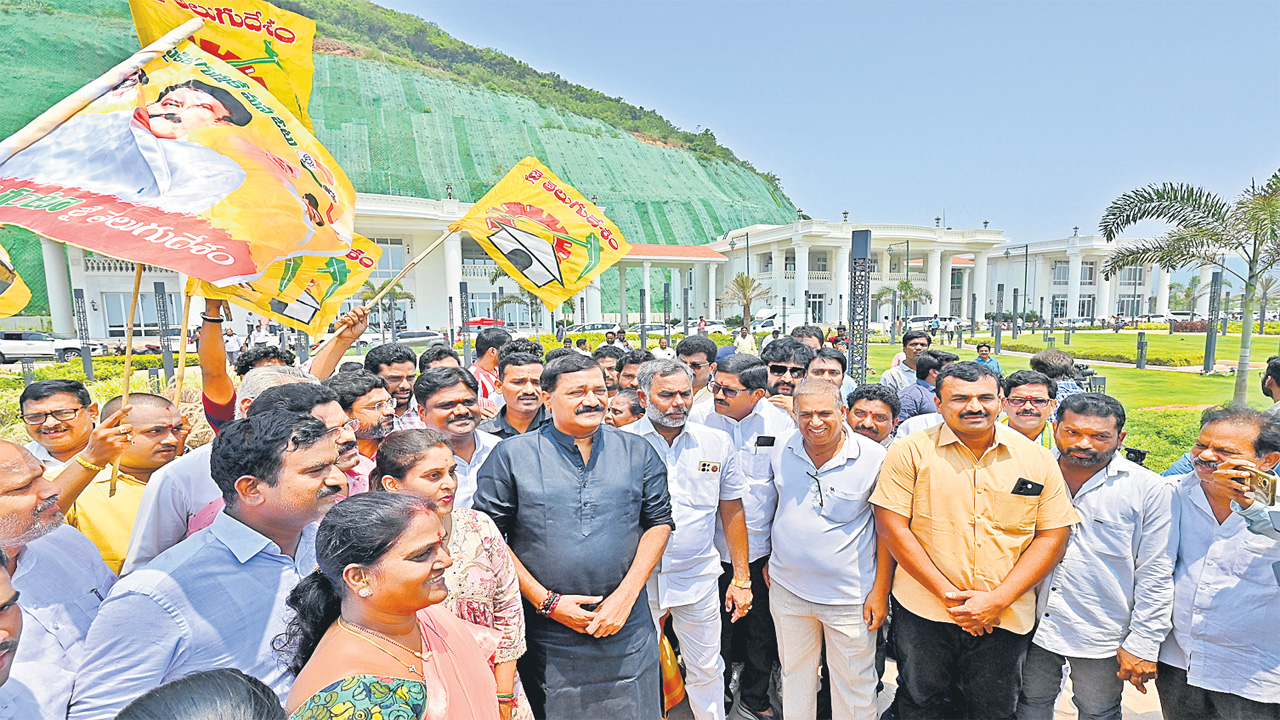 TDP : గుట్టువీడిన.. రాజకోట రహాస్యం !