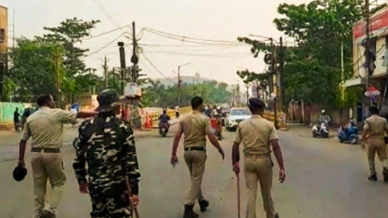 Odisha: బాలాసోర్‌లో ఉద్రిక్తత.. కర్ఫ్యూ విధింపు