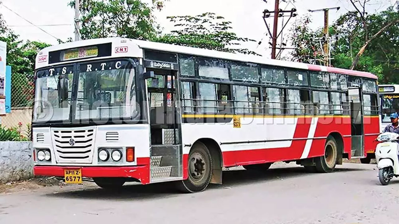 Hyderabad: మూడు సంవత్సరాల తర్వాత ఆర్టీసీ బస్సు పునఃప్రారంభం..