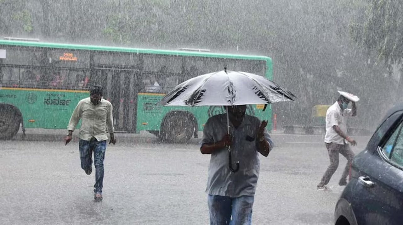 Heavy Rain: హైదరాబాద్‌లో కుండపోతగా వర్షం