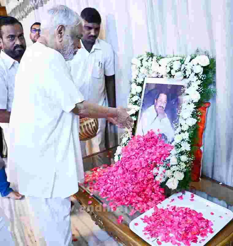 డీఎస్‌ అస్తమయం  