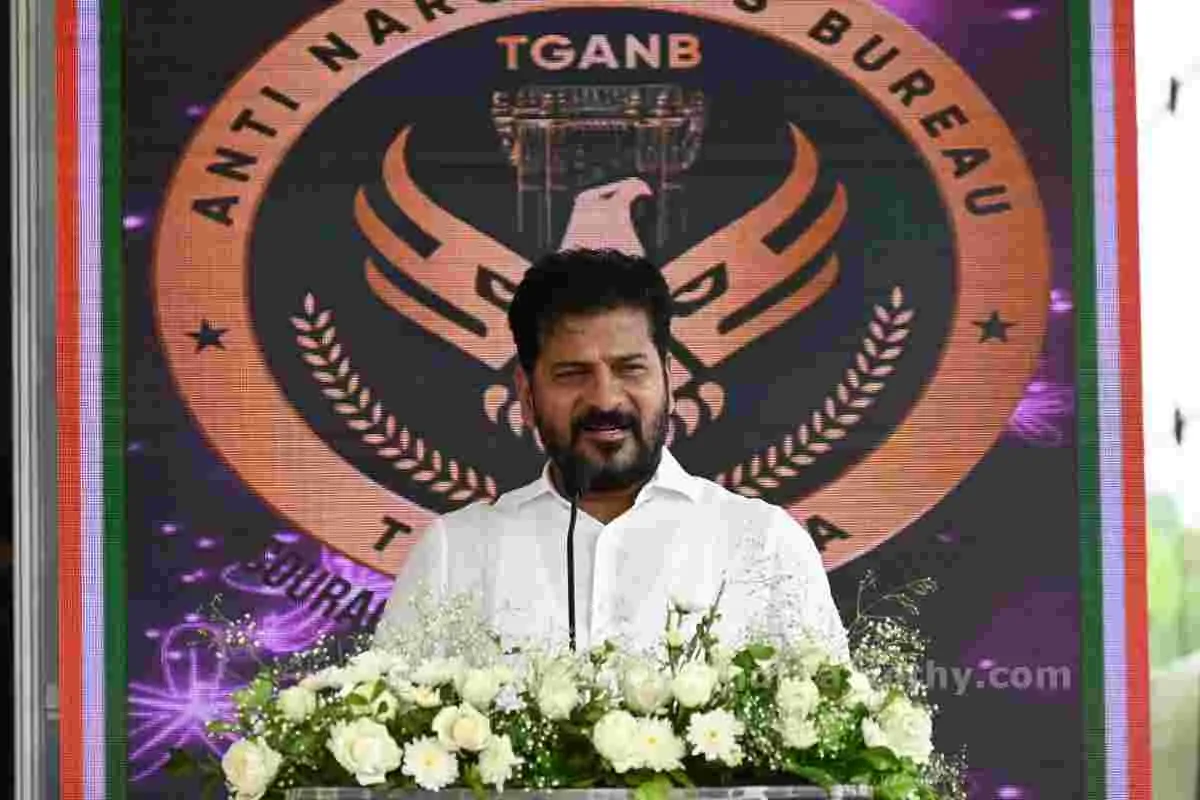 బాధితులతోనే ఫ్రెండ్లీ 