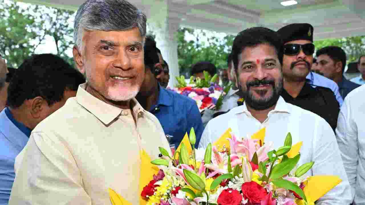 తెలుగు రాష్ట్రాల ముఖ్యమంత్రుల భేటీ