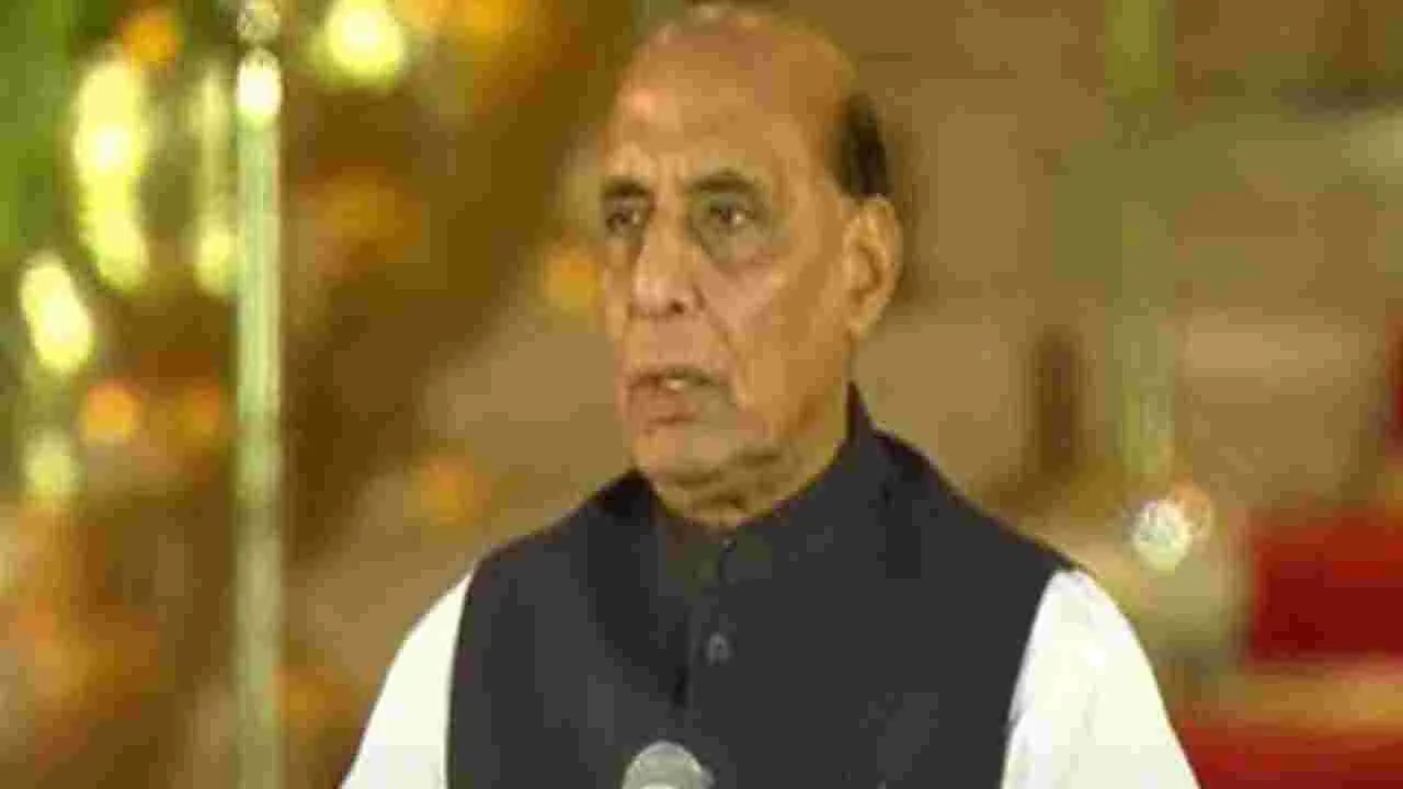 Rajnath Singh: రక్షణరంగ ఉత్పత్తుల్లో మరో మైలురాయి.. 16 శాతం వృద్ధి