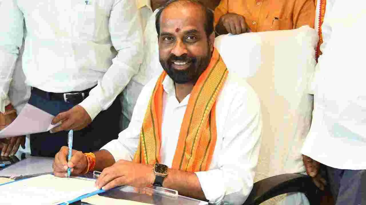 Minister Sathya Kumar:  వరద బాధితుల వైద్య సేవలపై మంత్రి సత్యకుమార్ ఆరా