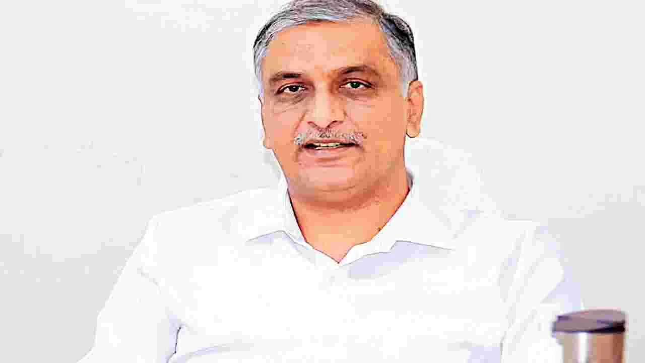 Harish Rao: పైసల్లేక పథకాలు పరేషాన్‌..