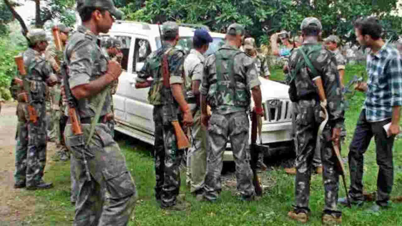 Maoists: తెలంగాణ, ఛత్తీస్‌గఢ్‌ సరిహద్దులో ఎన్‌కౌంటర్‌!