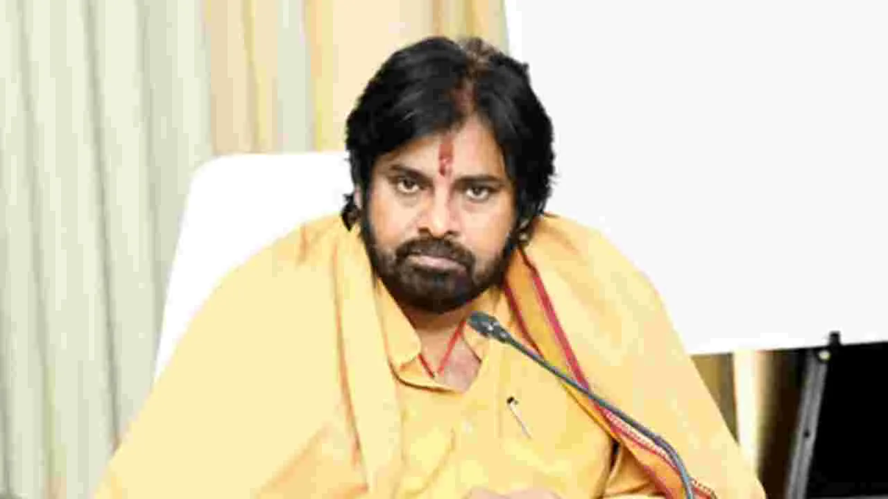 Pawan Kalyan: అన్ని అనర్ధాలకు ఆ ఐఏఎస్సే కారణం..