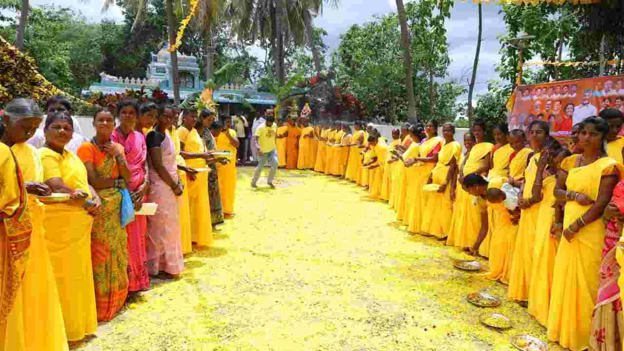 Bhuvaneshwari: కుప్పంలో నారా భువనేశ్వరి పర్యటన..