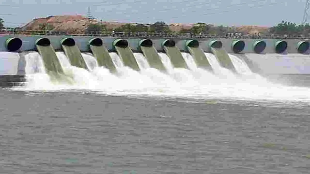 Kaleshwaram Project: కాళేశ్వరంపై కొనసాగుతున్న కమిషన్ విచారణ.. పలువురికి నోటీసులు?