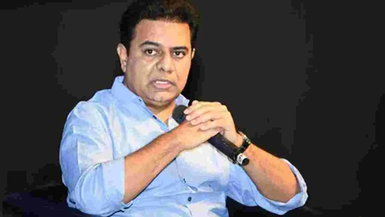 KTR: రాజ్యాంగం మీద జరుగుతున్న దాడిని గవర్నర్‌కు వివరించాం