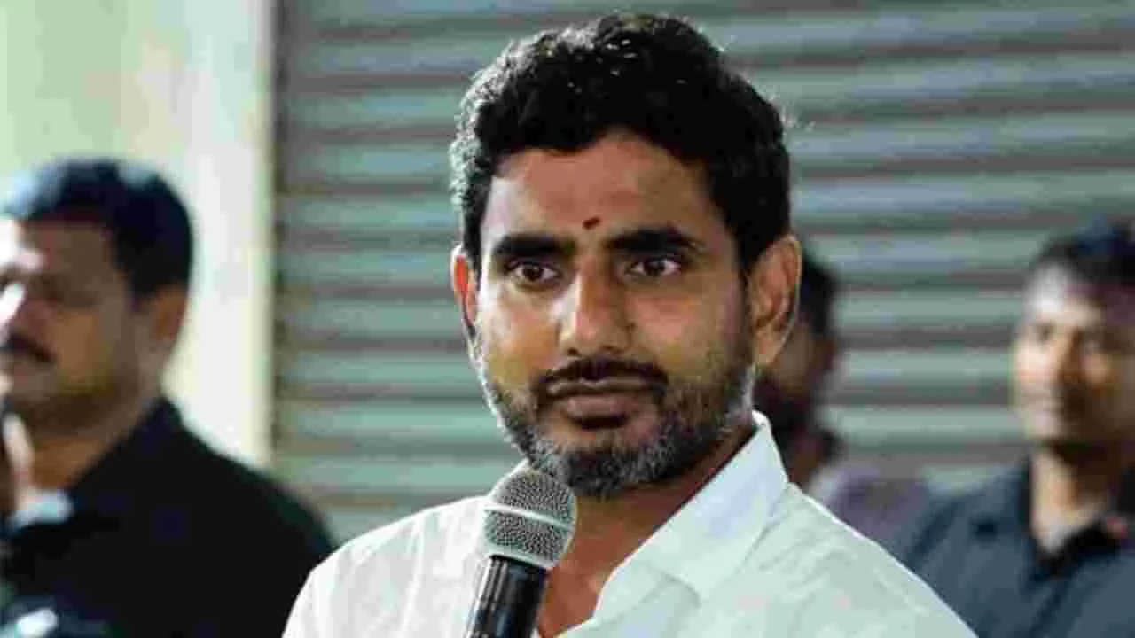 Lokesh: రెడ్‌ బుక్ తెరవకముందే ఢిల్లీలో గగ్గోలు.. జగన్‌పై లోకేష్ ఎద్దేవా