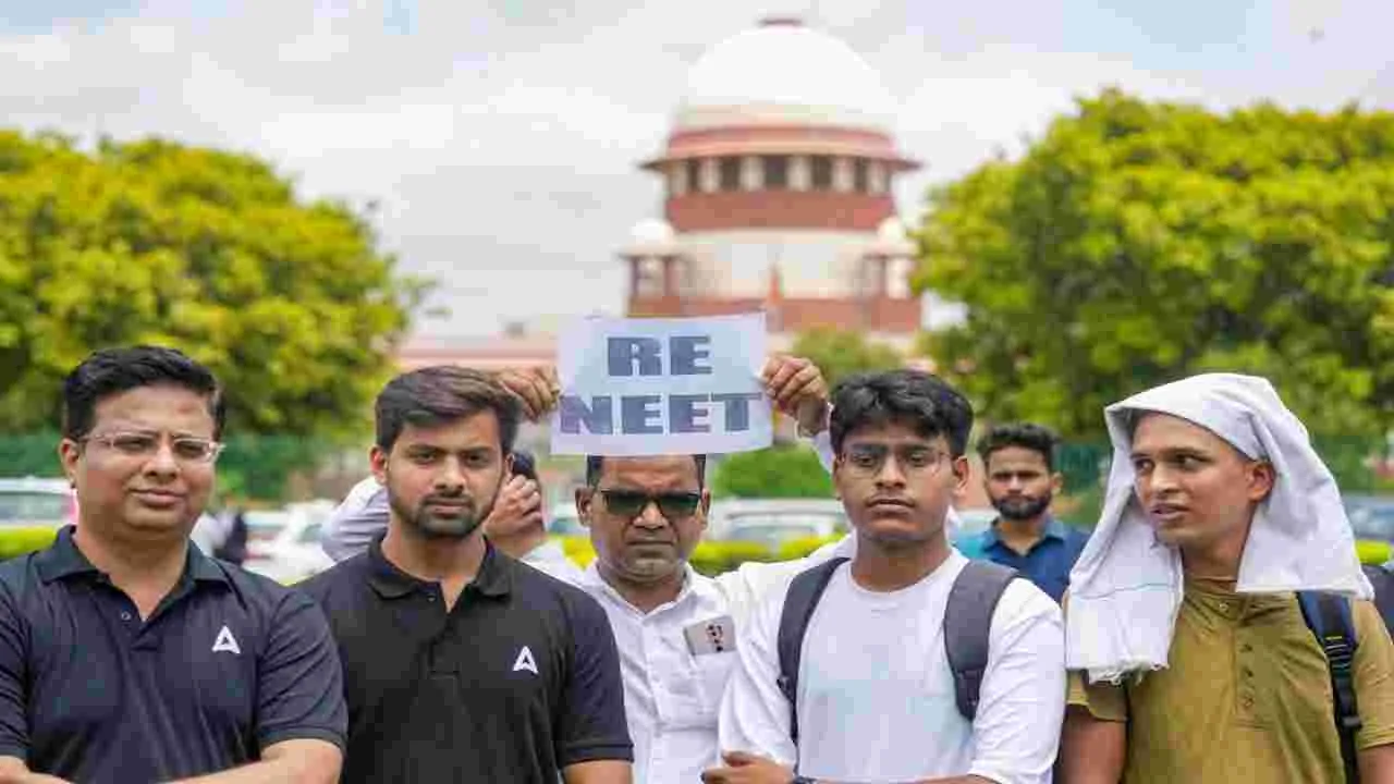 NEET UG 2024: నీట్-యూజీ పరీక్ష రద్దుపై నేడు మళ్లీ సుప్రీంకోర్టులో విచారణ