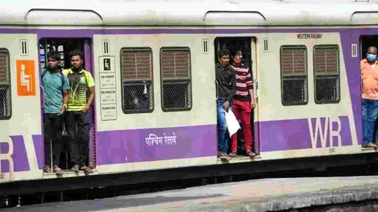 Sub urban Trains: గుడ్ న్యూస్.. త్వరలో మరో 250 సబ్‌అర్బన్ రైళ్లు