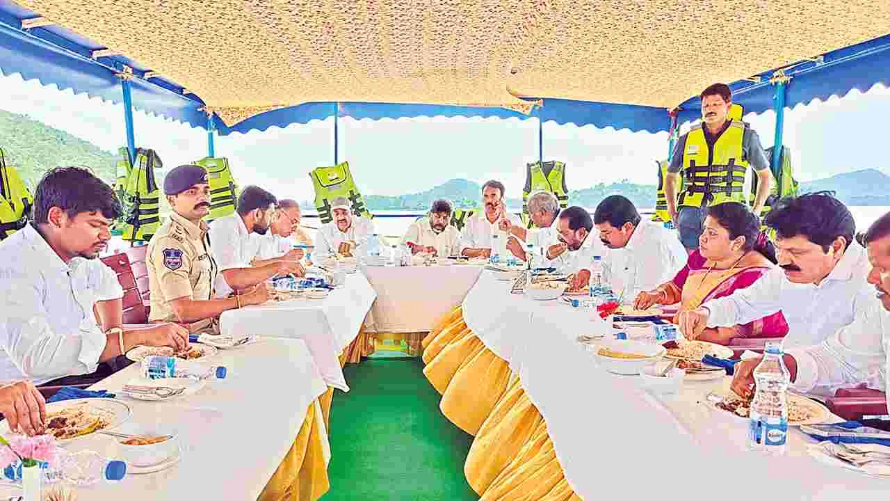 Telangana tourism: ఖమ్మం ఖిల్లాపై రూ.30 కోట్లతో రోప్‌ వే