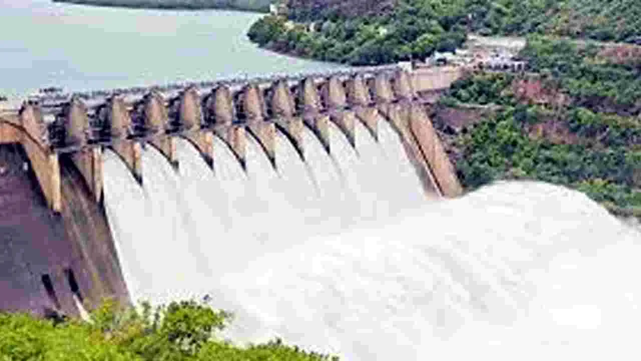 Krishna River: కృష్ణా బేసిన్‌లో పెరుగుతున్న వరద