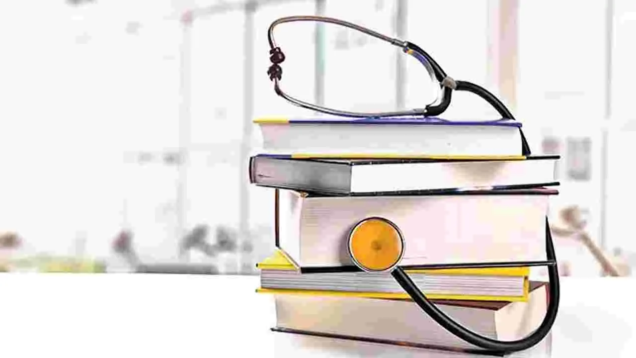 Medical Colleges: ఆ 4 వైద్య కాలేజీలకు అనుమతులివ్వండి