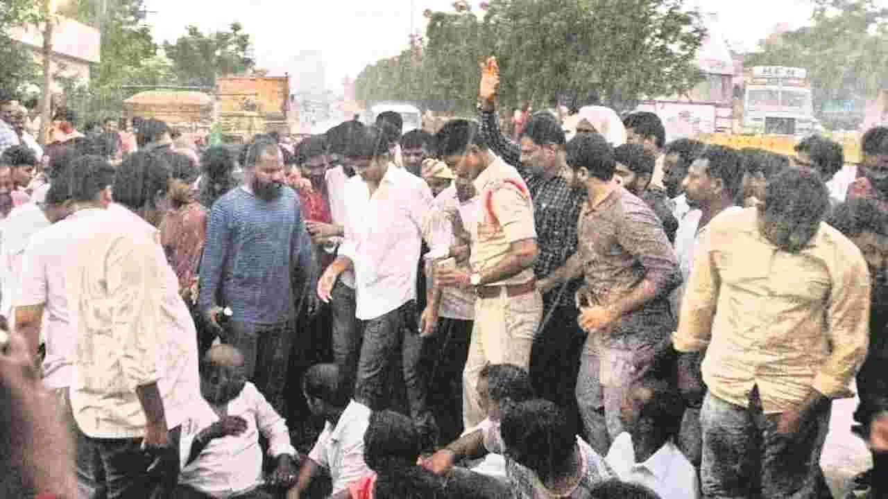 Sand : ఇసుక రచ్చ