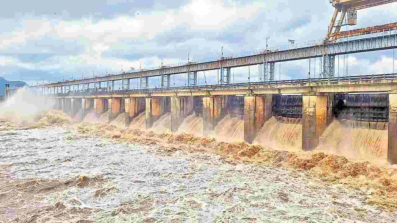 Heavy Rainfall: భద్రాద్రి జిల్లాలో కుండపోత..