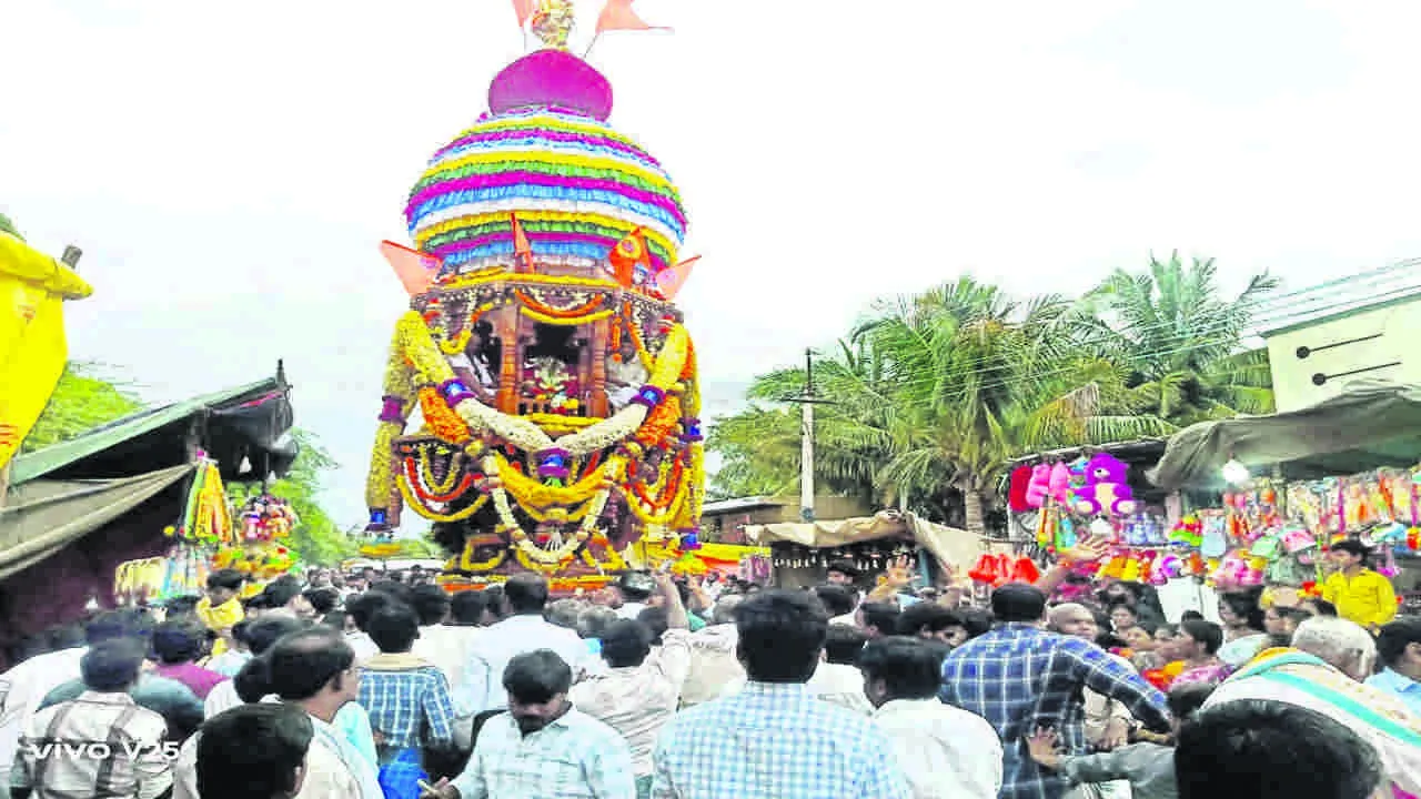 RATHOTSAVAM ; వైభవంగా తోటప్పజ్ఞ స్వామి రథోత్సవం