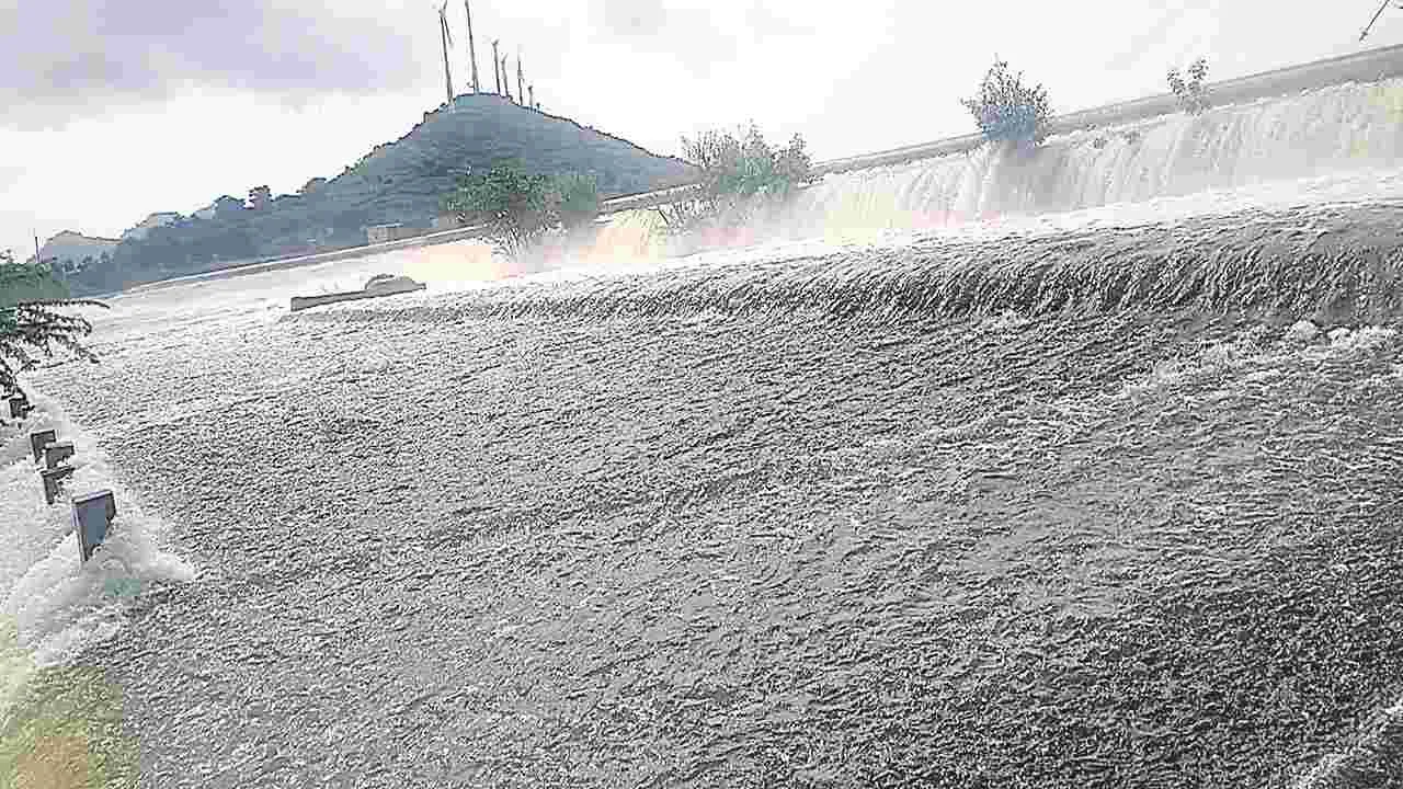  Shinganamala pond : మరువ కష్టాలు