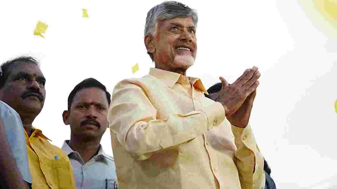 CM Chandrababu: ప్రకాశం బ్యారేజీపై కాన్వాయ్ ఆపి కిందకు దిగిన సీఎం చంద్రబాబు