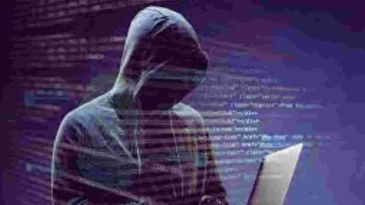 Cyber Crime: సంగారెడ్డి, మెదక్ జిల్లాల్లో రెచ్చిపోయిన సైబర్ నేరగాళ్లు..