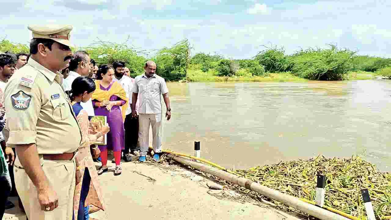 హై లెవెల్‌ బ్రిడ్జి నిర్మాణానికి కృషి: ఎంపీ