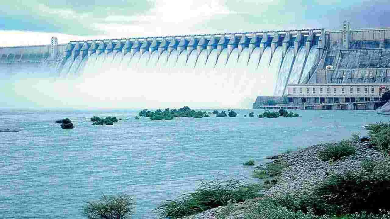 Nagarjuna Sagar: నాగార్జునసాగర్‌కు భారీ వరద.. 20 గేట్లు ఎత్తివేత