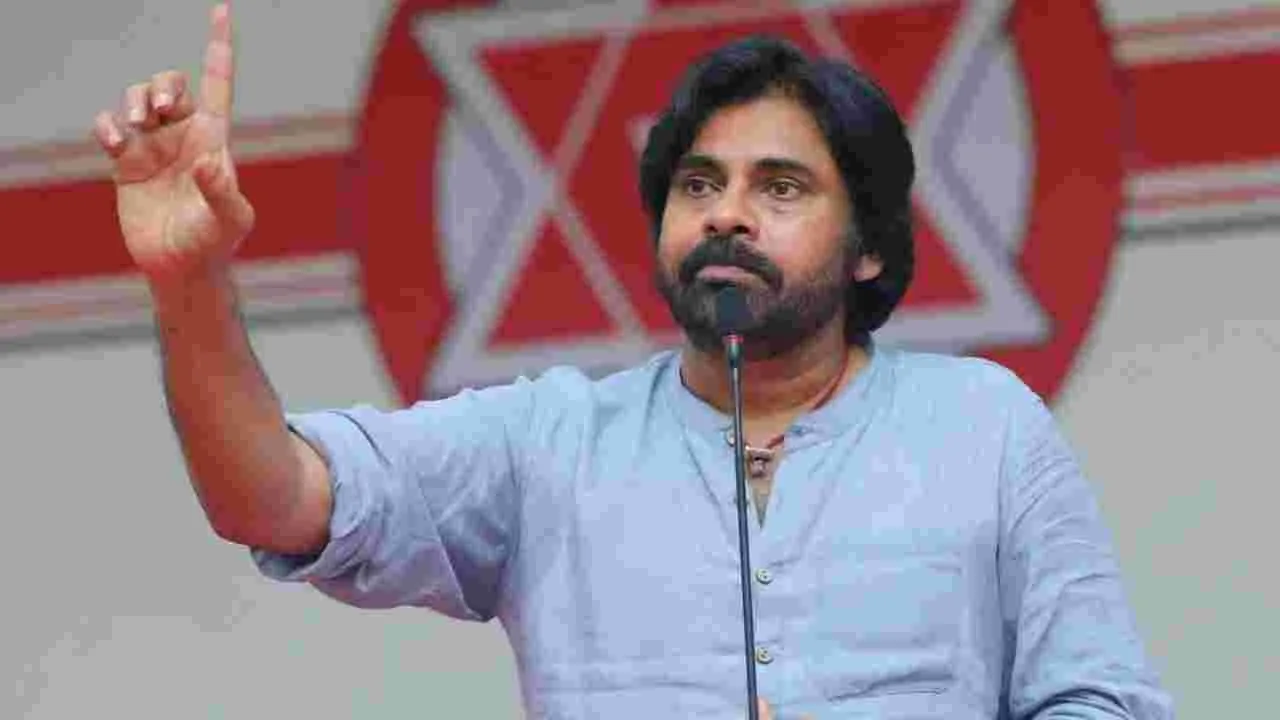 Pawan Kalyan: పెన్షన్ల పంపిణీపై స్పందించిన డిప్యూటీ సీఎం పవన్ కల్యాణ్